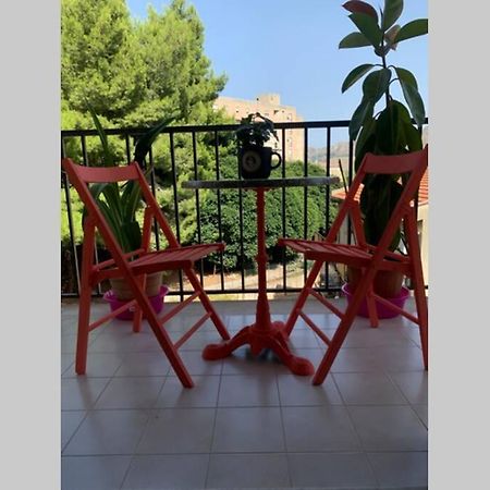 Casa Vacanza - I Mulini Con Parcheggio Gratuito Incluso. 몬레알레 외부 사진