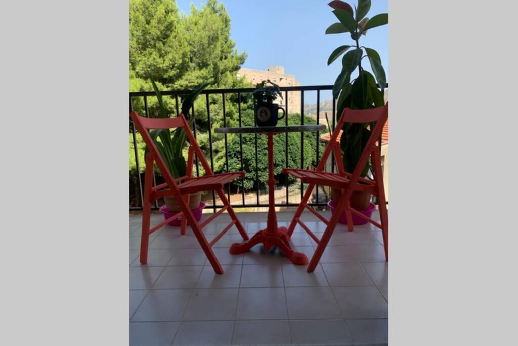 Casa Vacanza - I Mulini Con Parcheggio Gratuito Incluso. 몬레알레 외부 사진