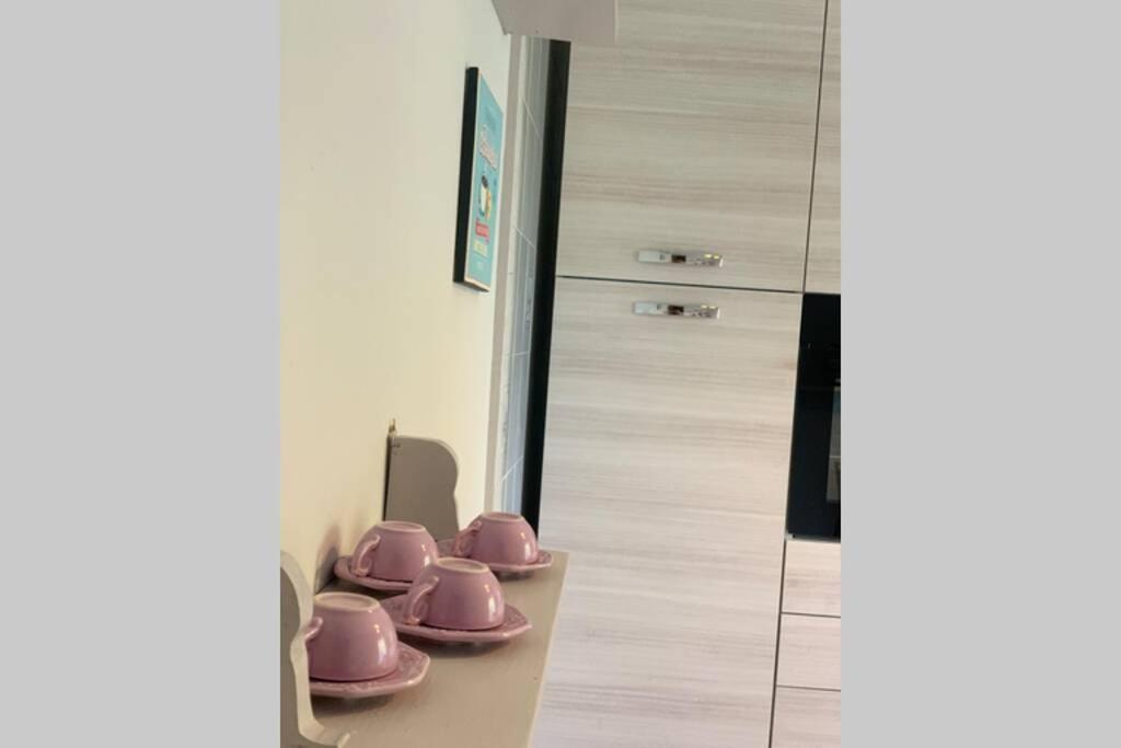Casa Vacanza - I Mulini Con Parcheggio Gratuito Incluso. 몬레알레 외부 사진